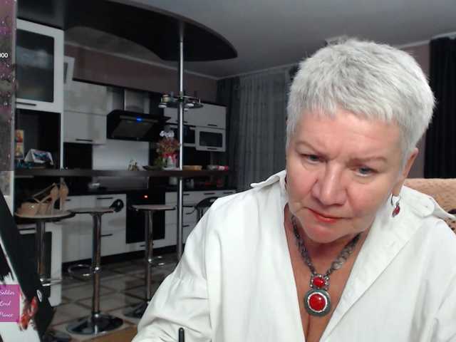 roxana-brooks's BongaCams show and profile