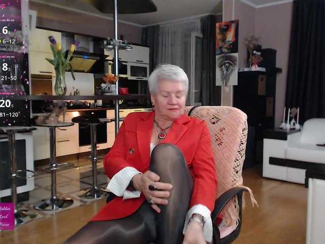 roxana-brooks's BongaCams show and profile