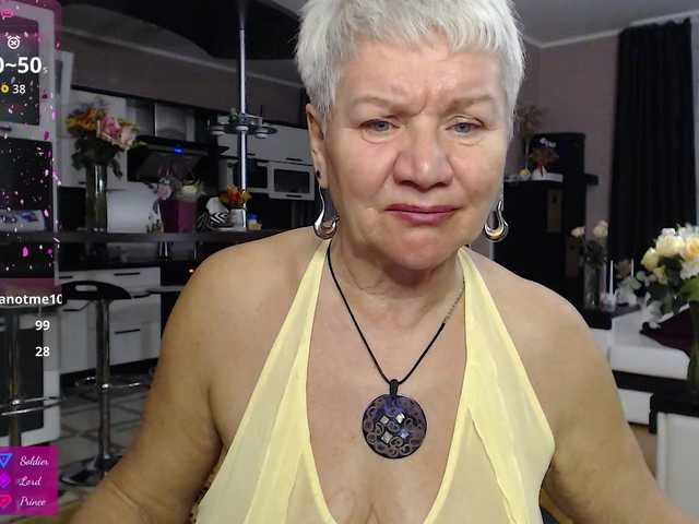 видео roxana-brooks