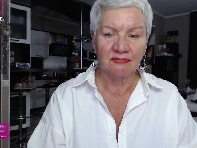 roxana-brooks's BongaCams show and profile