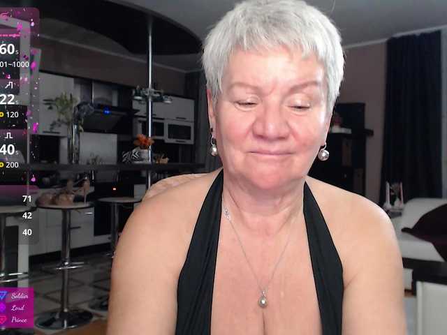 roxana-brooks's BongaCams show and profile