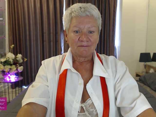 roxana-brooks's BongaCams show and profile