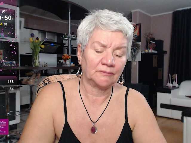 roxana-brooks's BongaCams show and profile