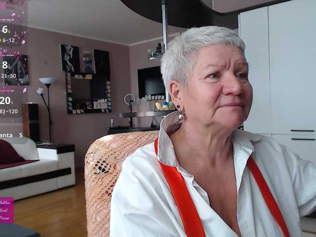 roxana-brooks's BongaCams show and profile