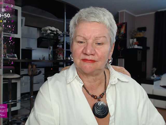 roxana-brooks's BongaCams show and profile