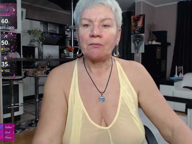 roxana-brooks's BongaCams show and profile