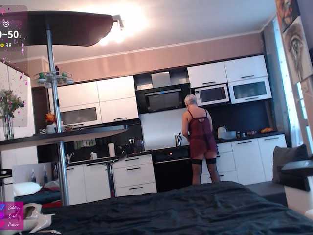 roxana-brooks's BongaCams show and profile