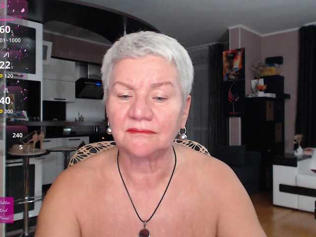 roxana-brooks's BongaCams show and profile