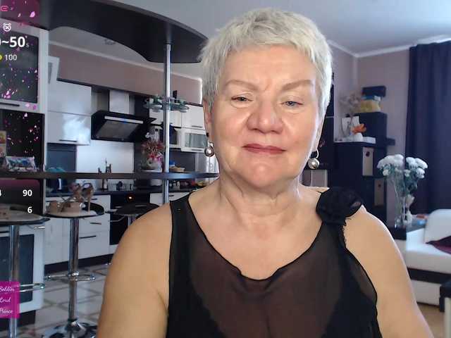 roxana-brooks's BongaCams show and profile