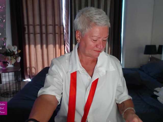 roxana-brooks's BongaCams show and profile