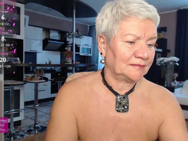 roxana-brooks's BongaCams show and profile
