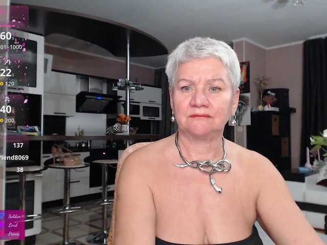 roxana-brooks's BongaCams show and profile