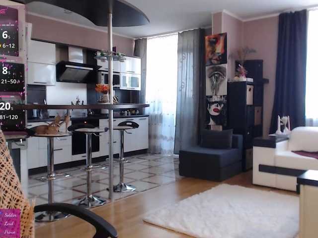 roxana-brooks's BongaCams show and profile