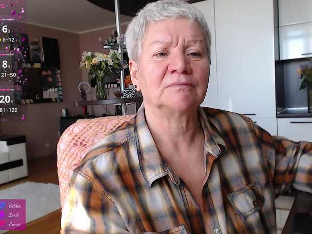 le modèle roxana-brooks est en webcam porno dans un show sur le site bongacams, il possède les tags suivants: White/Caucasian,Blonde,Shaved