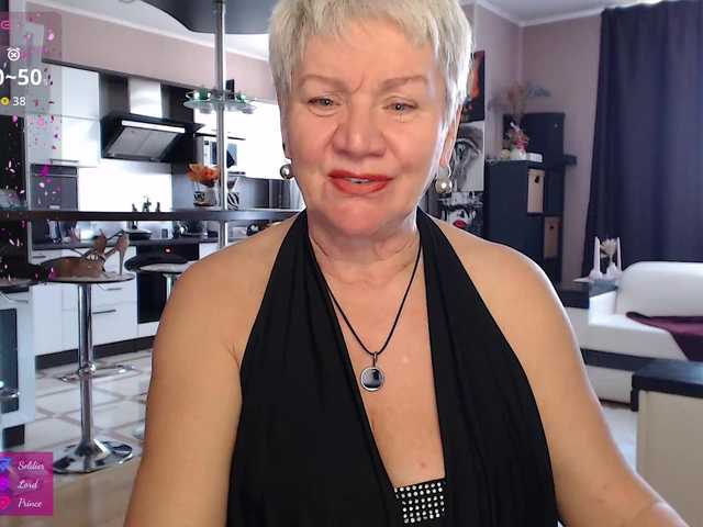 roxana-brooks's BongaCams show and profile