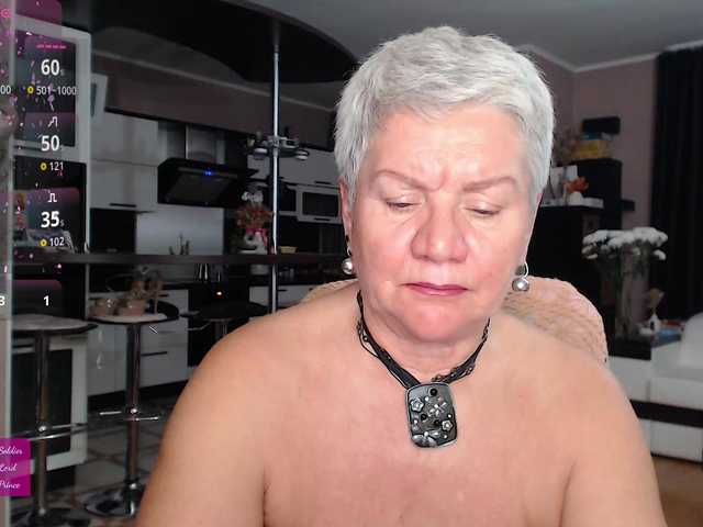 roxana-brooks's BongaCams show and profile