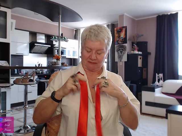 roxana-brooks's BongaCams show and profile