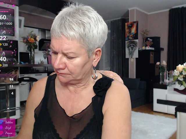 roxana-brooks's BongaCams show and profile