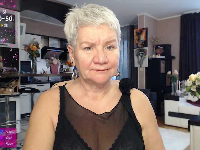 roxana-brooks's BongaCams show and profile