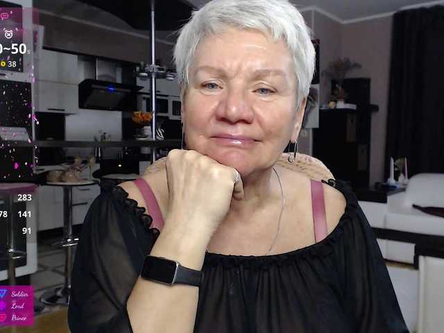 roxana-brooks's BongaCams show and profile