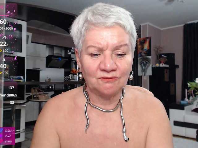 roxana-brooks's BongaCams show and profile