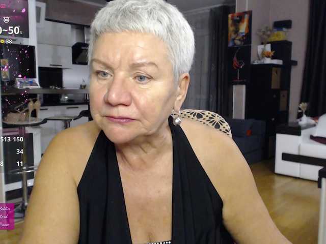 roxana-brooks's BongaCams show and profile