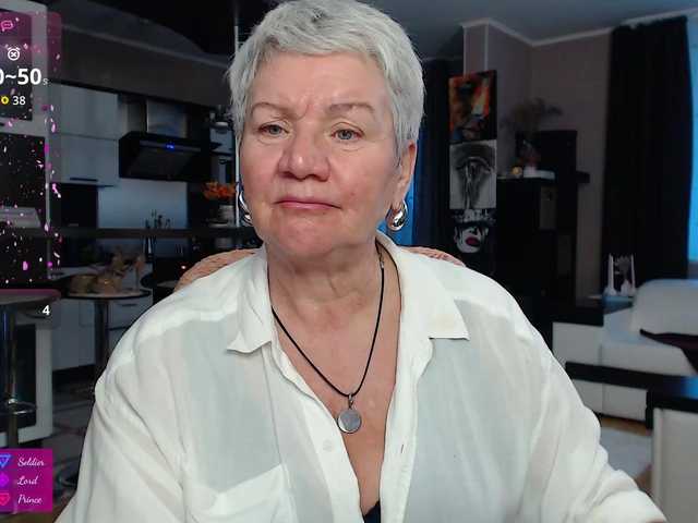 roxana-brooks's BongaCams show and profile