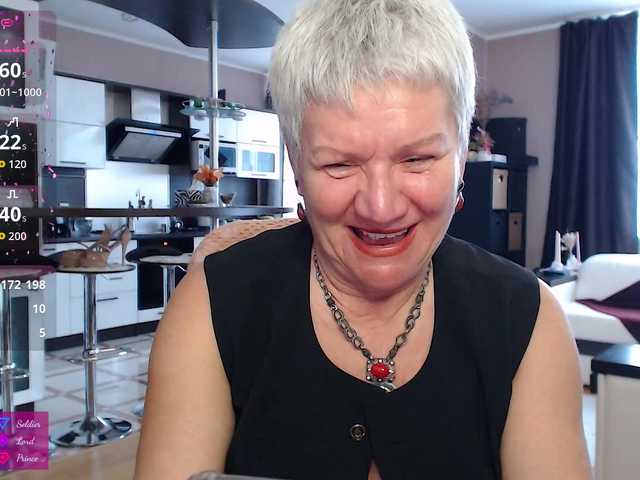 roxana-brooks's BongaCams show and profile