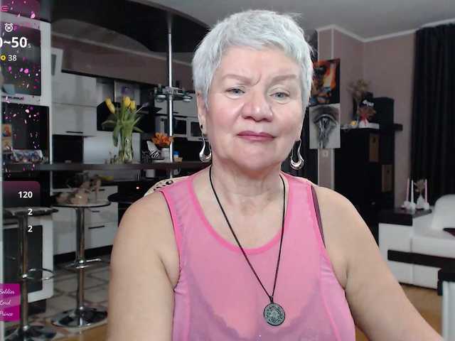 roxana-brooks live cam