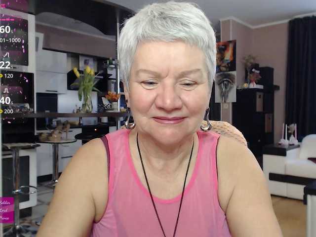 roxana-brooks's BongaCams show and profile