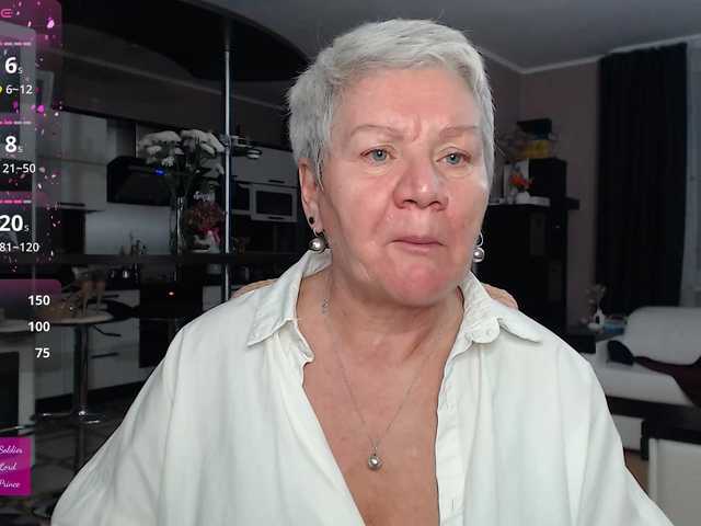 roxana-brooks's BongaCams show and profile