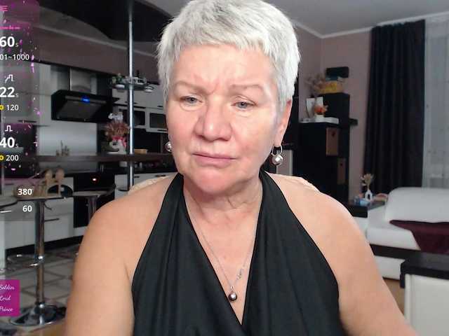 roxana-brooks's BongaCams show and profile