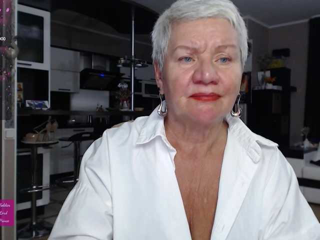 roxana-brooks's BongaCams show and profile