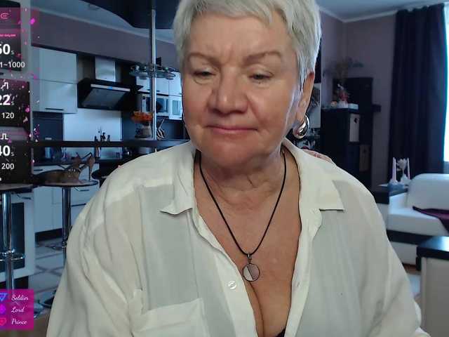 roxana-brooks's BongaCams show and profile