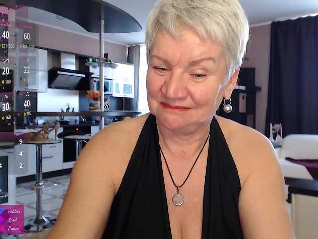 roxana-brooks's BongaCams show and profile