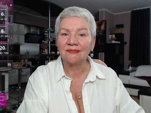 roxana-brooks's BongaCams show and profile