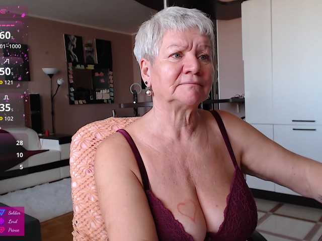 roxana-brooks's BongaCams show and profile