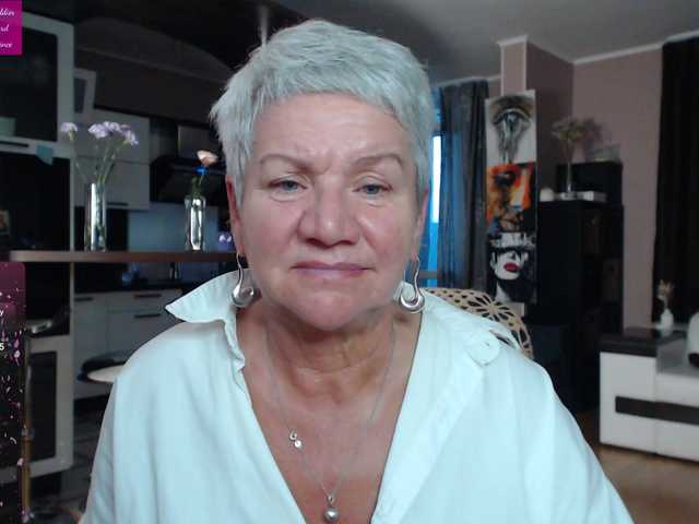  roxana-brooks chat room