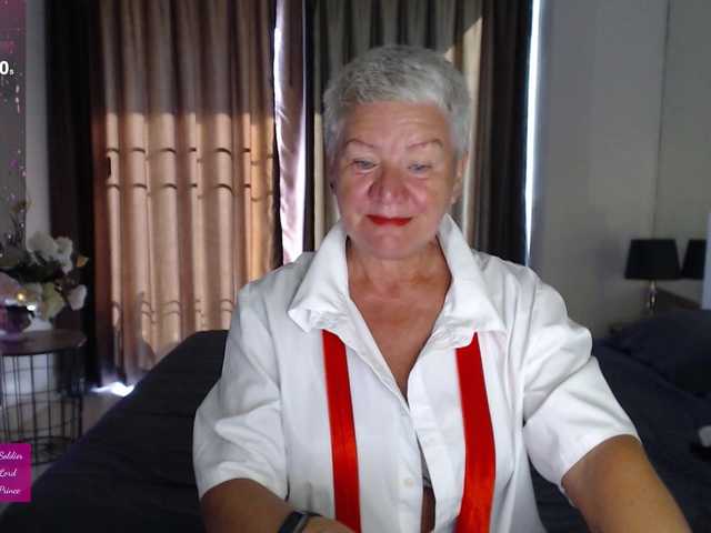 roxana-brooks's BongaCams show and profile