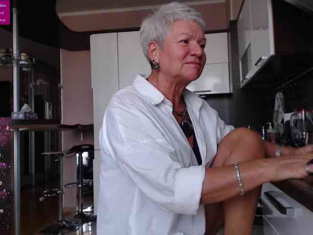 roxana-brooks webcam