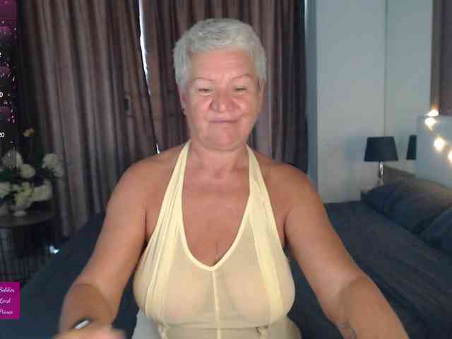 roxana-brooks webcam