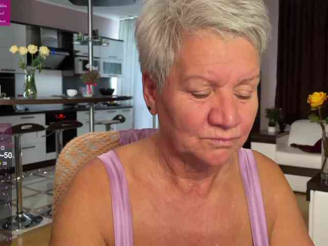 roxana-brooks webcam