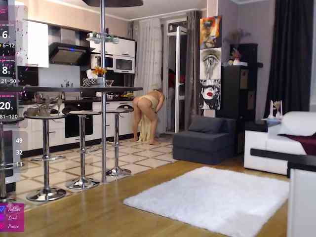 roxana-brooks webcam