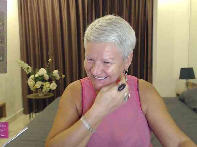 roxana-brooks roxana-brooks