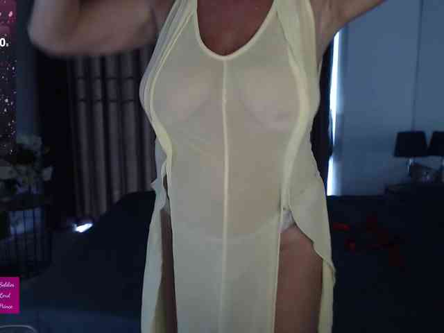 roxana-brooks webcam