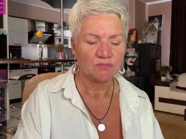 roxana-brooks webcam