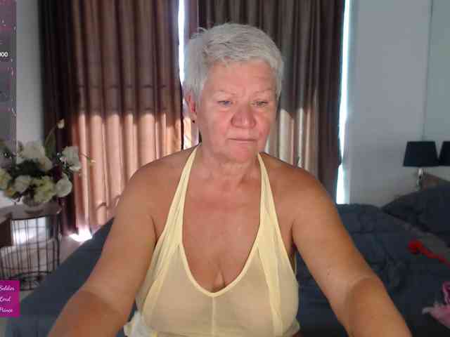 roxana-brooks webcam