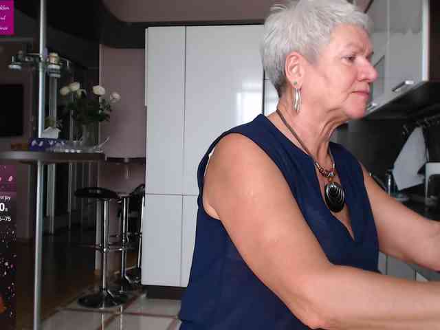 roxana-brooks webcam