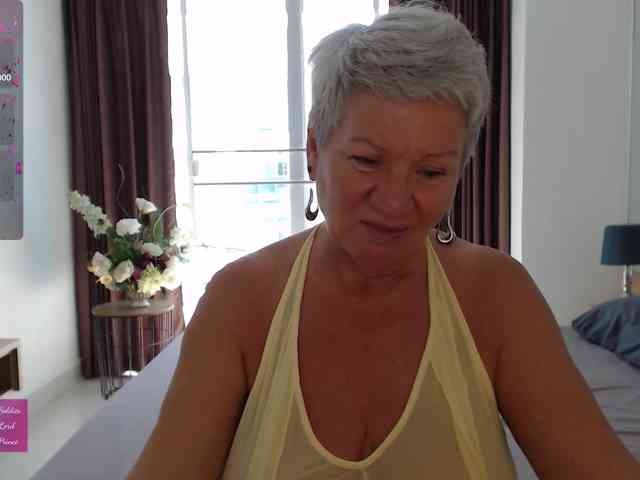 roxana-brooks webcam