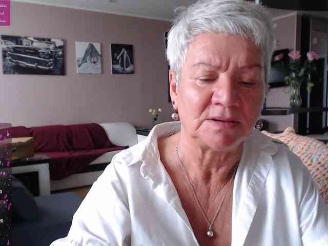 roxana-brooks webcam